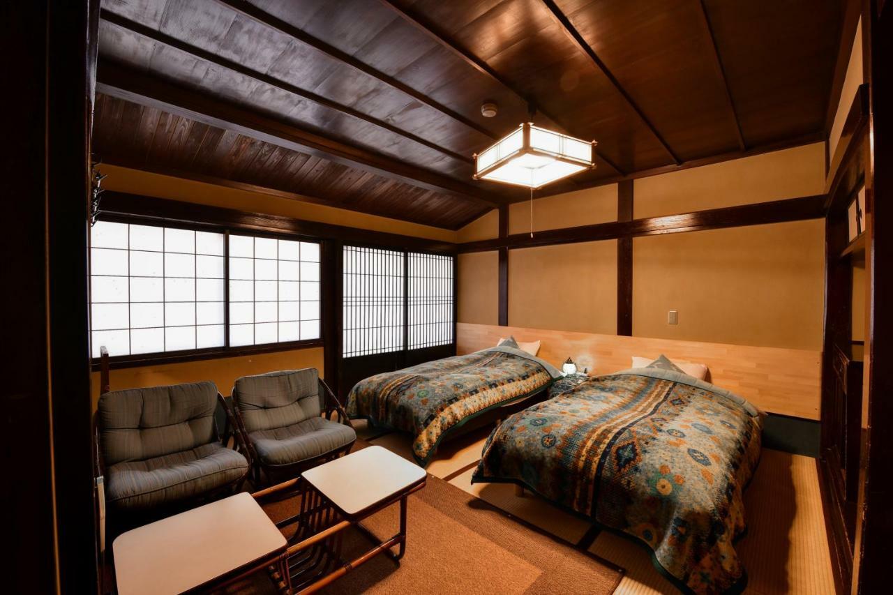 ホテルNishiya 米沢市 エクステリア 写真