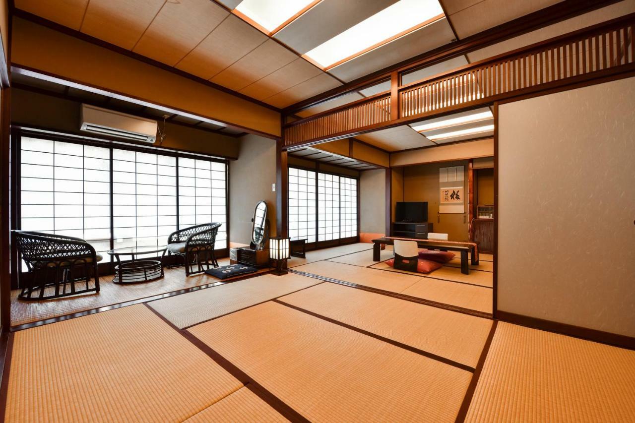 ホテルNishiya 米沢市 エクステリア 写真