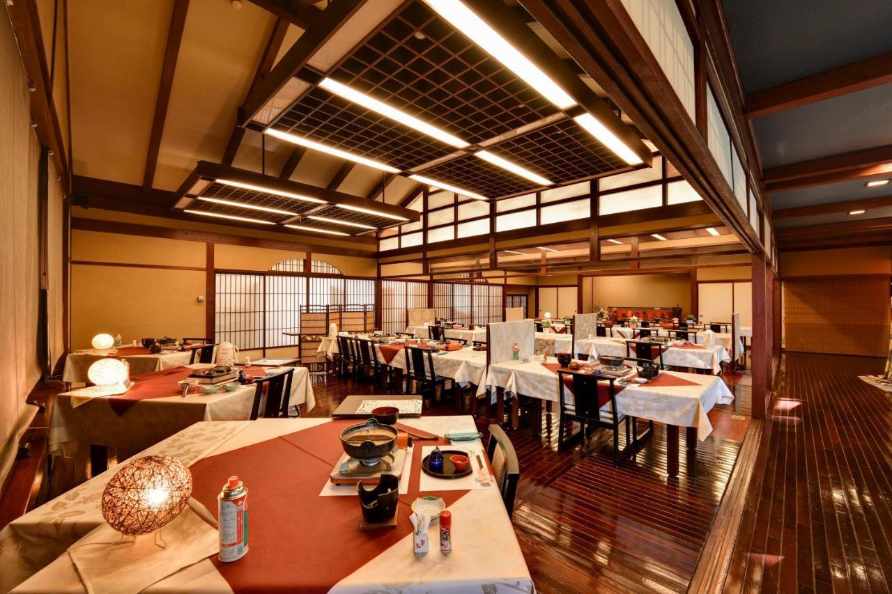 ホテルNishiya 米沢市 エクステリア 写真