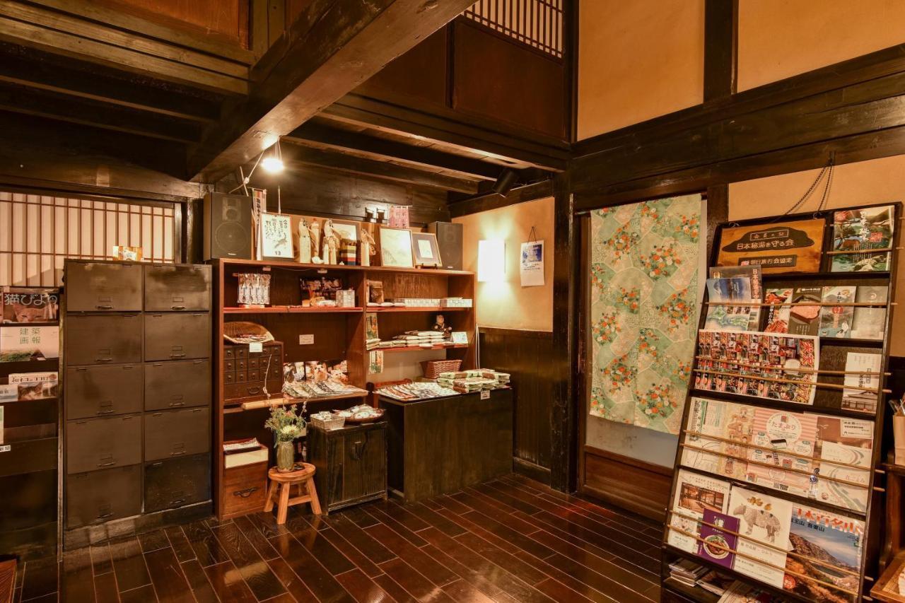 ホテルNishiya 米沢市 エクステリア 写真
