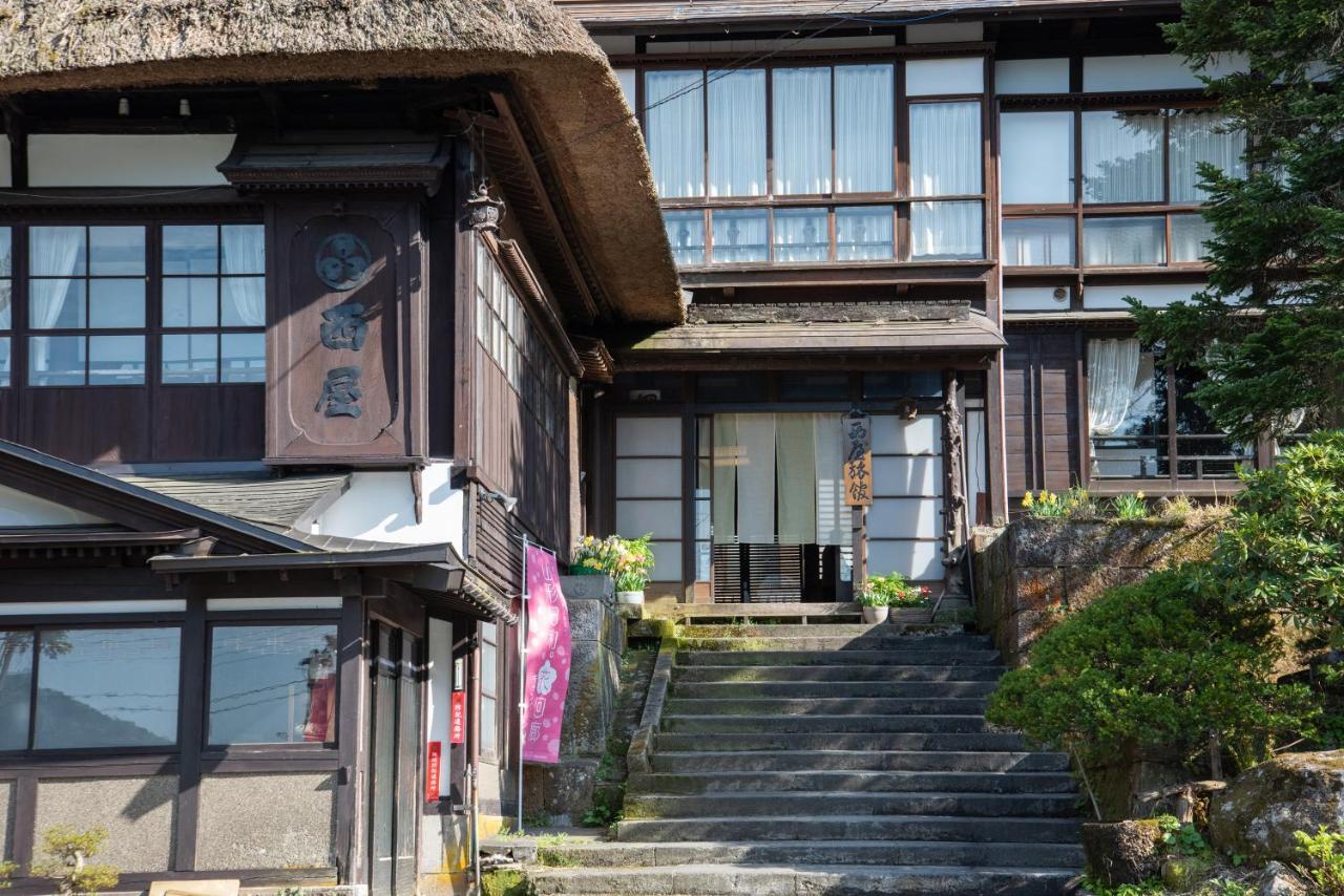 ホテルNishiya 米沢市 エクステリア 写真